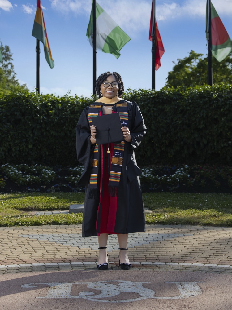 Graduation photography by Stars Delightful Agency in Dover, Delaware — sample 39